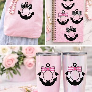 Pode incluir: Um conjunto de tr&ecirc;s canecas de cer&acirc;mica com acabamento fosco e salpicado. As canecas s&atilde;o em tons de creme, cinza claro e cinza escuro. Cada caneca tem um design simples e minimalista e uma al&ccedil;a arredondada.