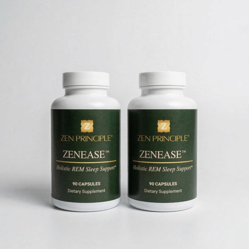 Peut inclure: Deux flacons de compl&eacute;ments alimentaires blancs avec des &eacute;tiquettes vertes. Les &eacute;tiquettes indiquent "ZEN PRINCIPLE ZENEASE Holistic REM Sleep Support" et "90 CAPSULES Dietary Supplement". Les flacons ont des bouchons blancs.