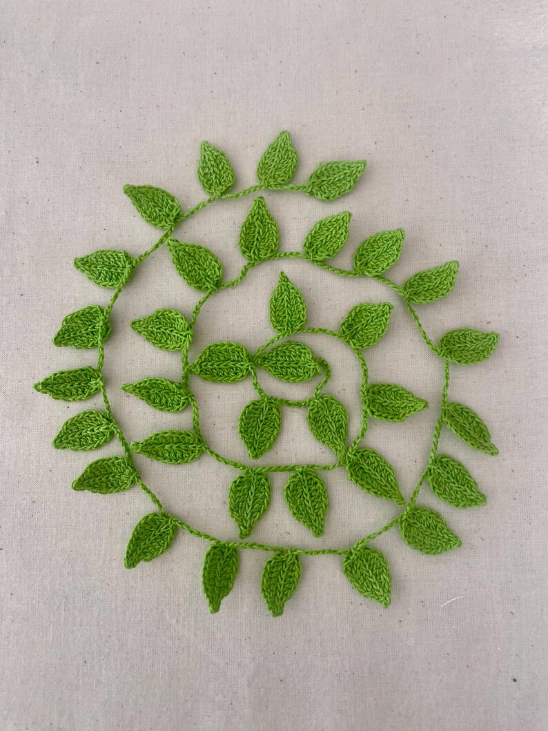 Crochet Vine Leaf Pattern, 3 Sizes, Boho Nature Decor (PDF Download) image 7