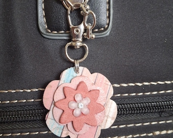 Pingente para bolsa, pingente para carteira, pingente de flor para bolsa, acessório para bolsa, conjunto de corrente para pingente de bolsa, pingente de couro