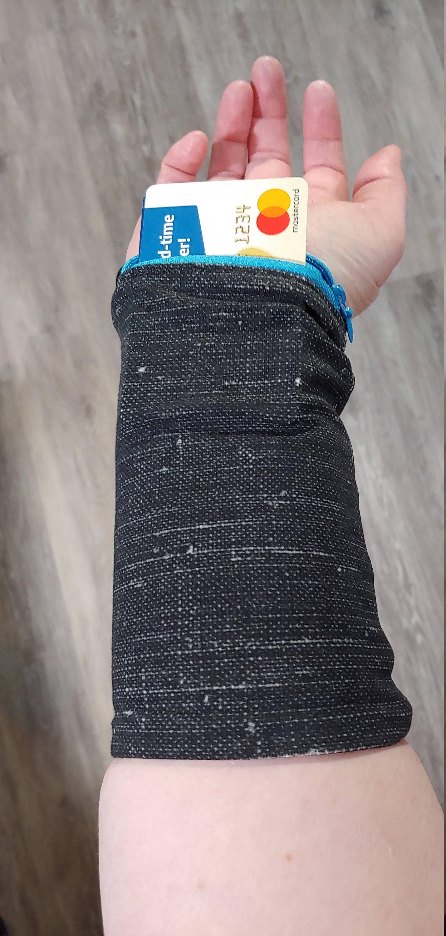 Custom Wrist Wallet, Wrist Wallet, Gym Wallet, Ring Holder, Inked, Linen, Floral,