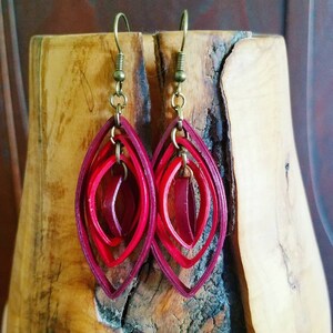 Red Dangle Earring | Quilling Art Red Ombre | Red Gradient | Quilled Paper | Dark Red Wine | Boho Jewelry | Paper Anniversary Gift for Her