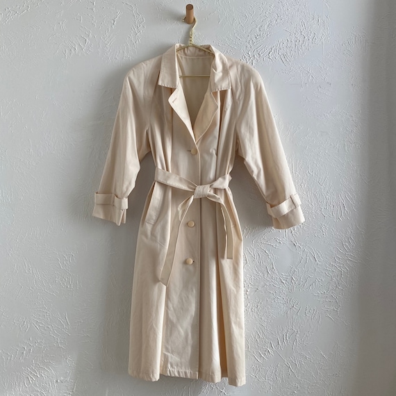80s London Fog • feminine trench • ivory raincoat