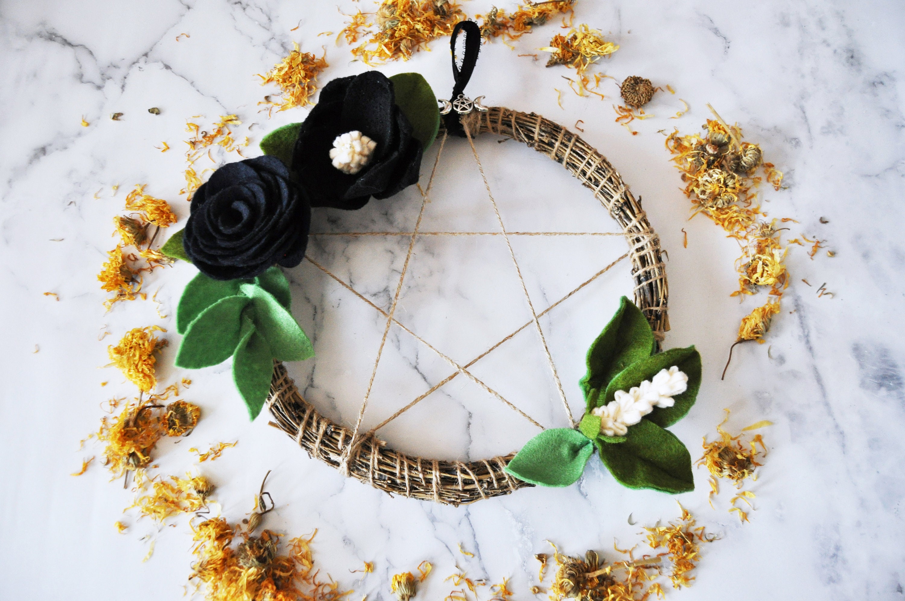 Black Floral Wicca Wreath I Wiccan Pentagram Wreath Pentacle Etsy UK