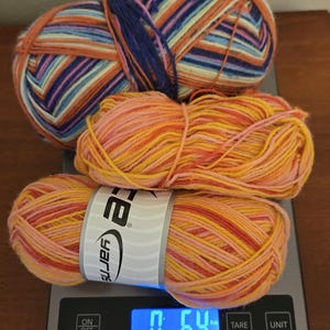 Destach Sock yarn. Multicolored  Yarn. Ice yarn sock yarn. Self Striping Multicolored  Sock Yarn, Superwash Wool  4ply Gradient Yarn