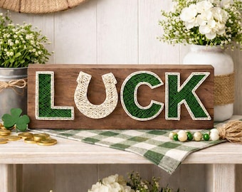Lucky Horseshoe String Art Pattern - Printable PDF - DIY St Patrick's Day Decor