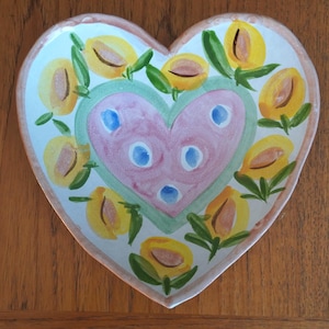 Vintage Ann Wheat Pace 9.5" Heart Shaped Pottery Plate Yellow Pink Green Handmade Valentine