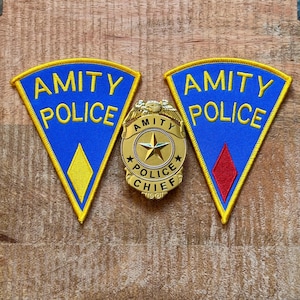 Toppa ricamata con stemma da stirare e cucire, raffigurante il capo della polizia di Jaws Amity, Martin Brody, accessorio fai da te, uniforme, costume, spilla smaltata White Shark Island 2