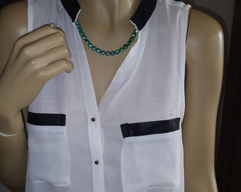 Ann Christine Top /Black and White Fashion