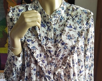 Blouse with Floral Pattern with Frills