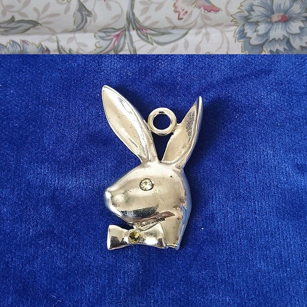Rhinestone Metal Pendant/Vintage Jewelry/1970s/Elegant Rhinestone Pendant Rabbit Head/Free Shipping