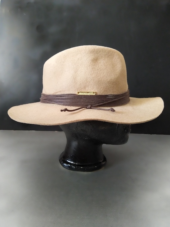 Woolen Hat Vince Camuto - Etsy display picture 1