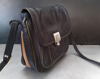 Leather Case/Vintage Handbag