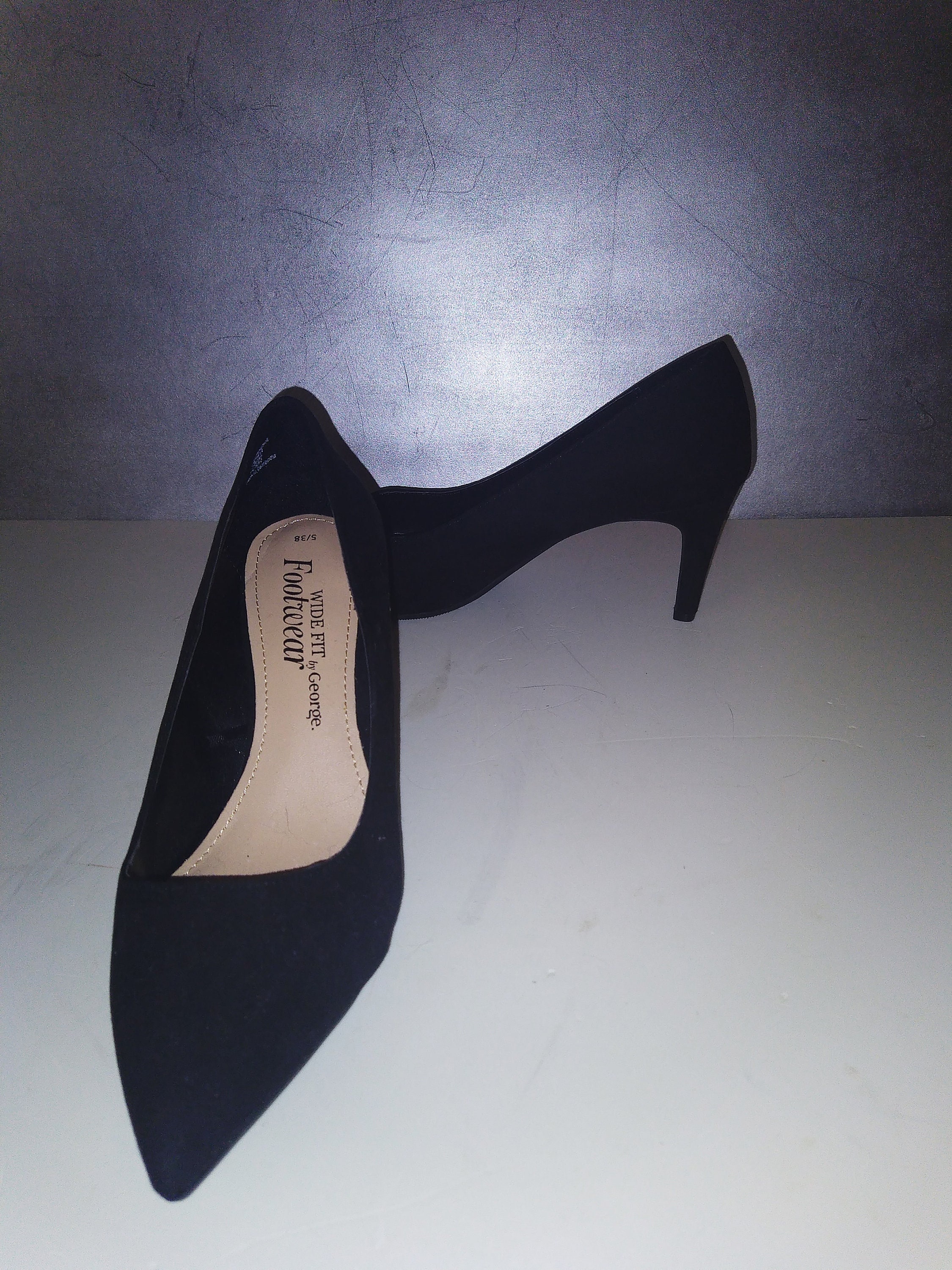 George high cheap heels