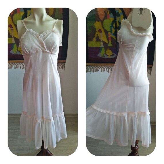 1940s Long Lingerie/Frills/Vintage