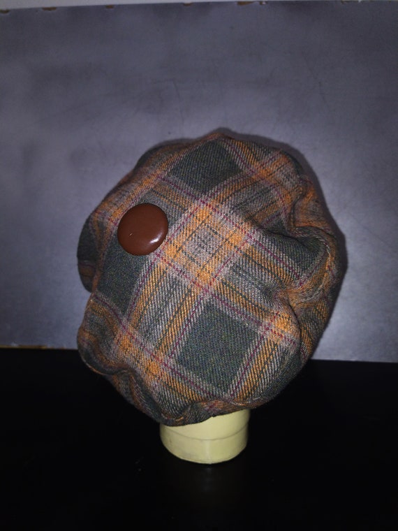 Cap Flat Tonak/Checkered/Leather Button - image 3