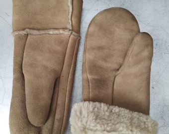 Leather Mittens/Gloves with  Fur