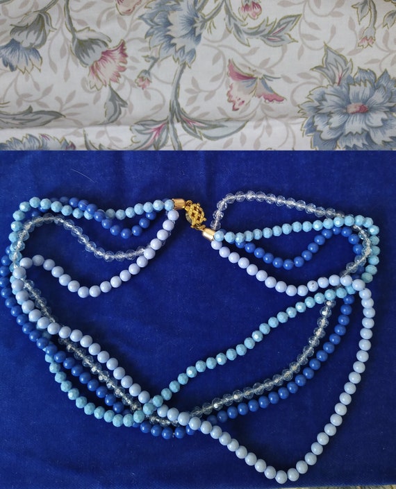 Long Collier Bleu à Breloques - Perles Multicolores - Bijoux Fantaisie Femme