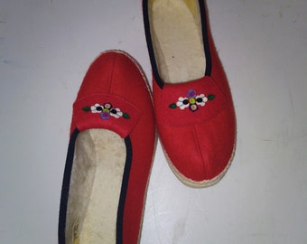 Woolen Shoes/Slippers