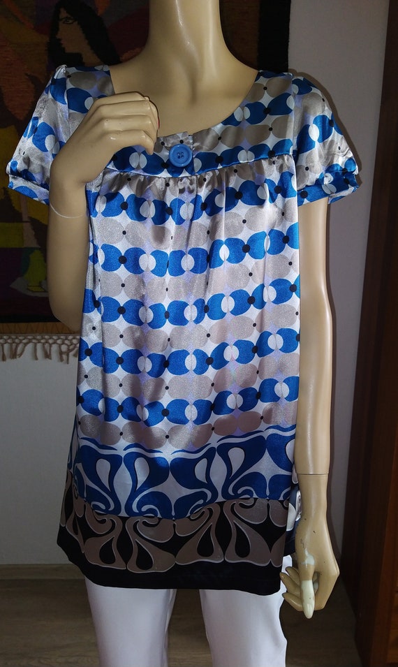 Long Blouse/Nice Pattern - image 3