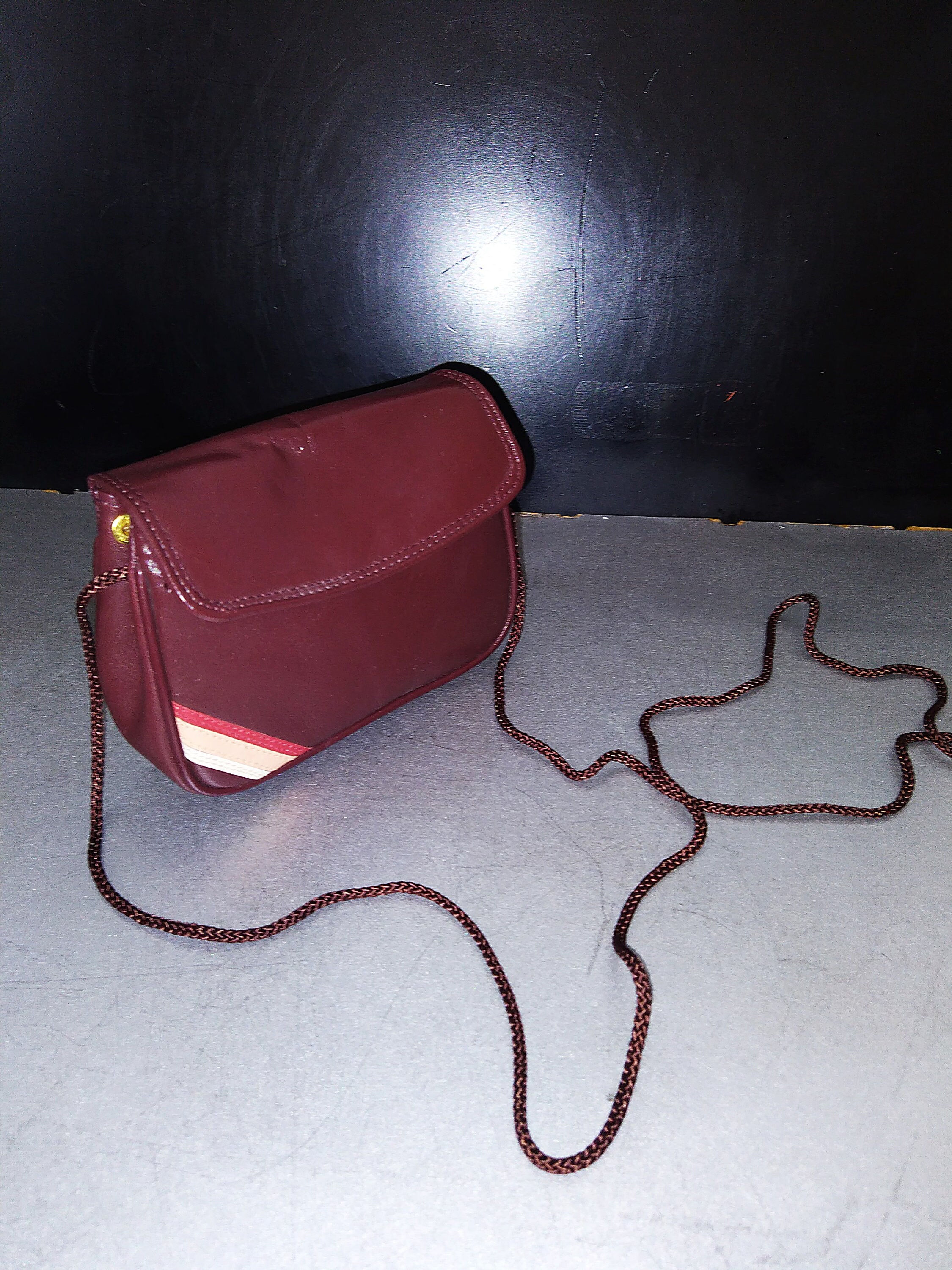 Sac à Main Femme Rouge Vin - Taille Moyenne, Sac à épaule - Neuf Avec étiquettes - Motif Carreaux