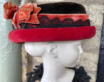 Antique Français Velvet Hat Child’s 1800 fashion Museum qualité