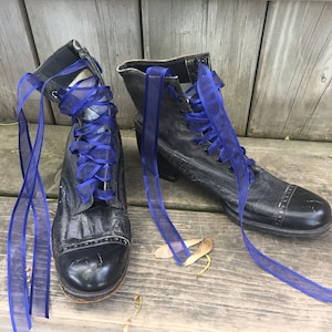 Antique Edwardian lace up black boots. 1900