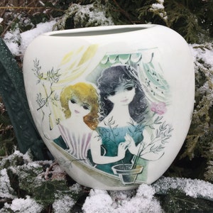 Vintage Rosenthal Handmalerei Germany  M29 Lis Muller  Vase Little Women Rare Unique Art Mid century