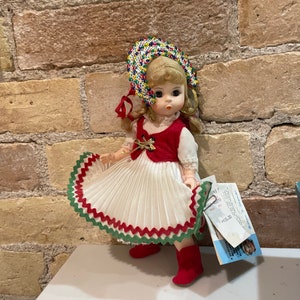 Vintage Madame Alexander Hungary doll International Collection