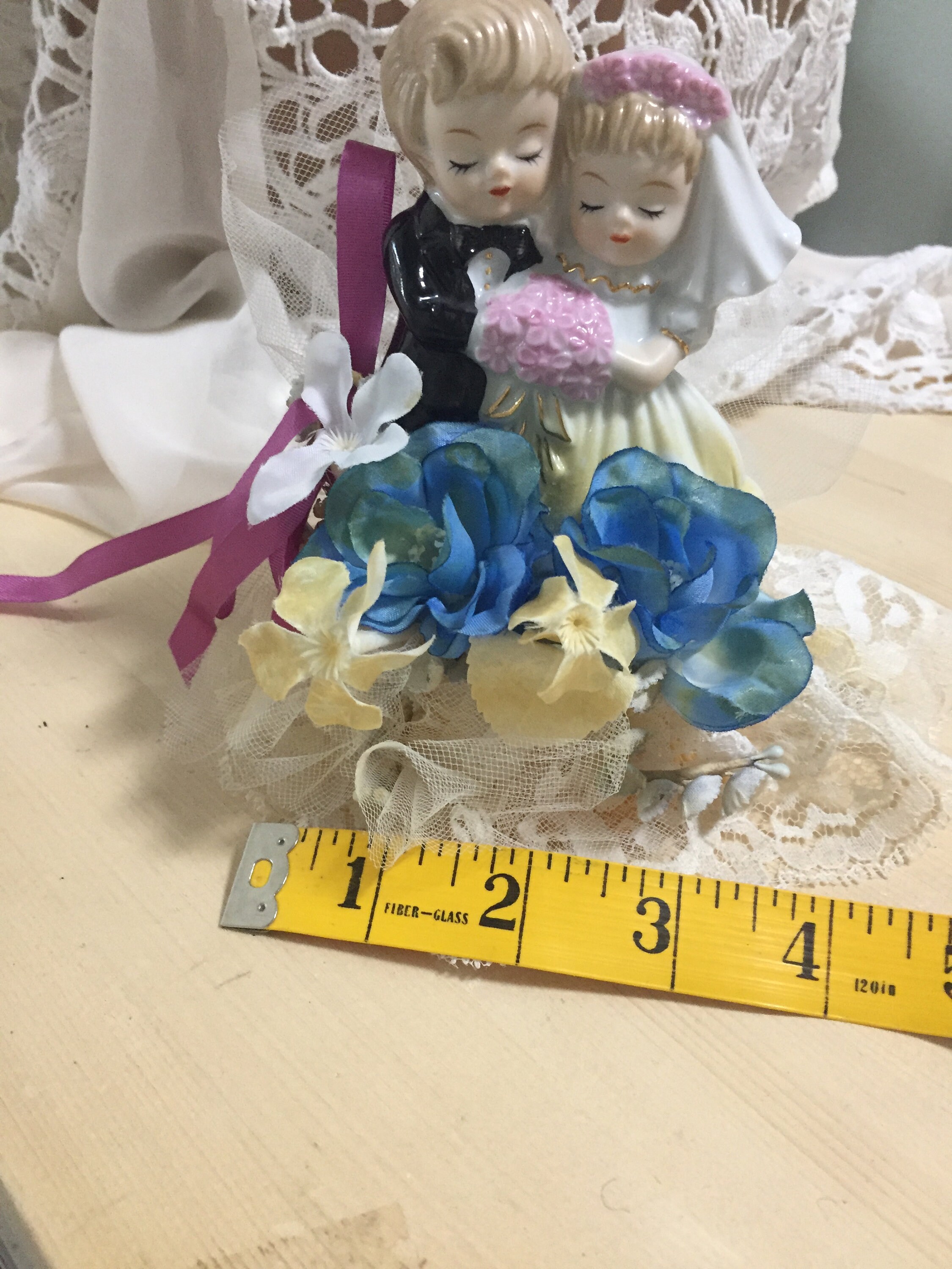 Vintage Bride and Groom Wedding Cake Topper Porcelain and Lace Lefton ...