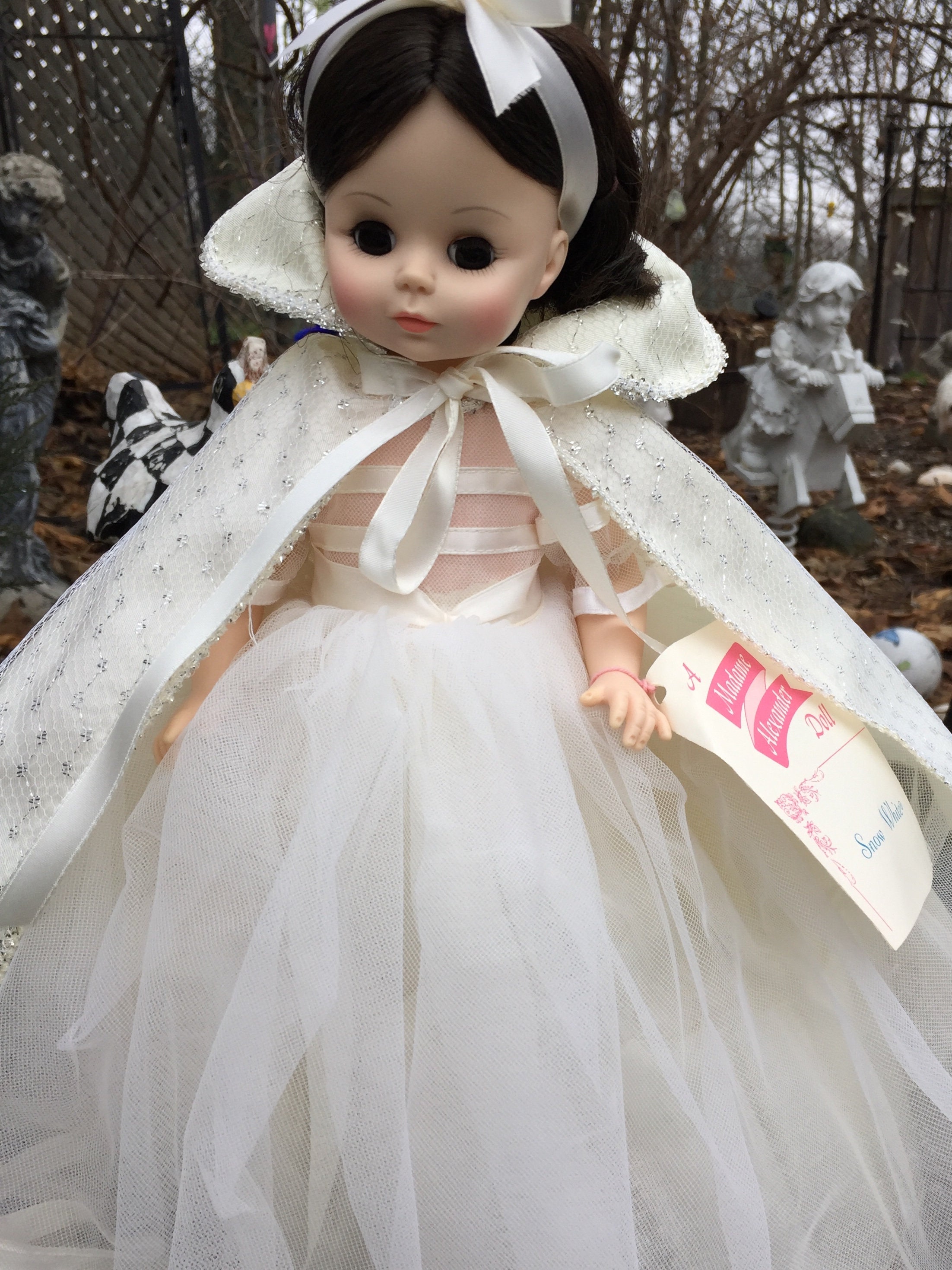 Snow White Doll Madame Alexander Collector Doll 1555 Original Box