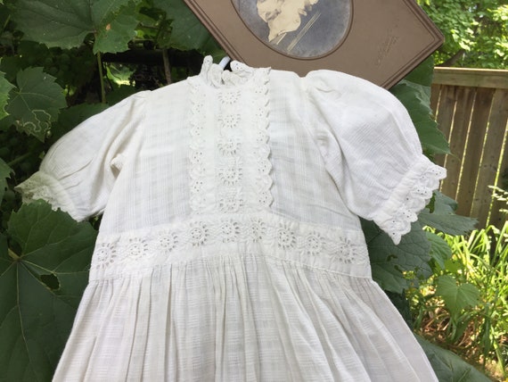 Lace Size 0-3 Months Antique Christening Gown Vintage Baby White Cotton Long Dress with Cut Work Pleats