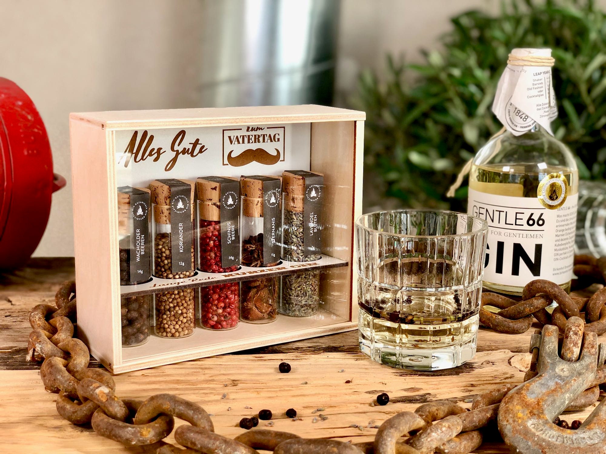 5 Gin Tonic Spices in Our Limited Favorite Box for Father's Day Men's Day  Men's Day 