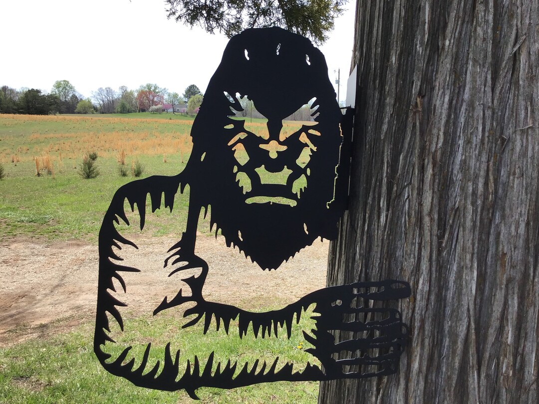 Bigfoot Yard Art Peekaboo Sasquatch Yeti Garden Art Yeti Sign Etsy