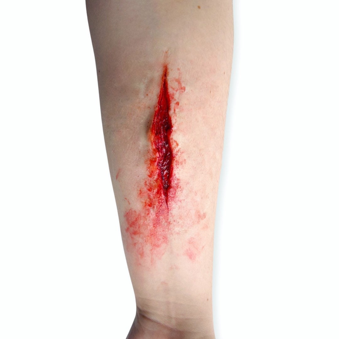 Slash Cut Prosthetic - Wounds - Injury - Silicone Prosthetic