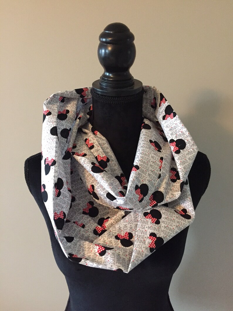 Ladies' Disney Minnie Mouse Infinity Scarf Etsy UK
