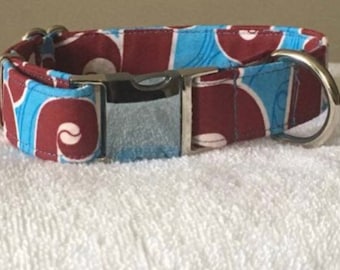 Philadelphia PHILLIES Dog Collar and/or Dog Leash**** save on 2 when you purchase both at once