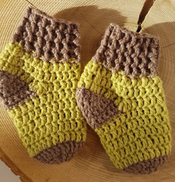 woolen shoes for baby girl