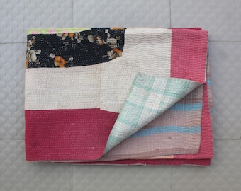 Edredom Kantha Vintage: Manta Floral Geométrica Tamanho Duplo