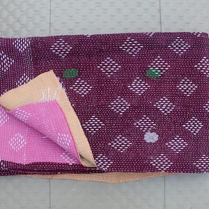 Vintage lila Kantha-täcke 56x90 | Handgjort vändbart bomullsöverkast | Patchwork Boho-filt