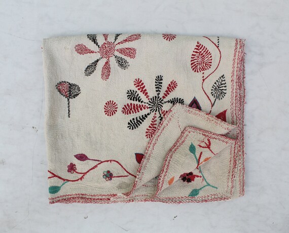 Beautiful Exclusively Heavy Stunning Handmade Nakshi Throws