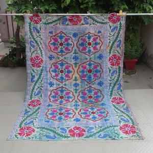 Vintage Kantha Suzani Quilt–Hand Embroidered Reversible Floral Blanket, Indian Boho Bedspread, Handmade Cotton Throw,Folk Art Quilt Coverlet