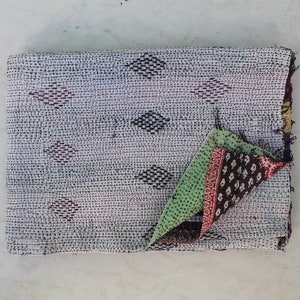 Vintage Cotton Kantha Quilt: Hand-stitched Bengal Bedspread Throw