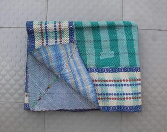 Vintage Twin Kantha Quilt: Hand-Stitched Cotton Bedspread