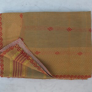 Old Antique Look Vintage Quilt, this is an antique quilt from Bengal, it is very wonderful and gorgeous for bed spread, decoration and gift,
