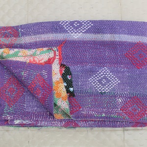 Handmade Vintage Kantha Quilt: Soft Indian Throw Blanket