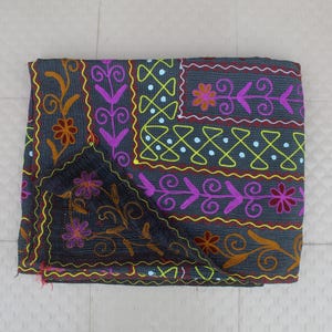 Vintage Kantha Quilt: Hand Stitched Reversible Indian Throw