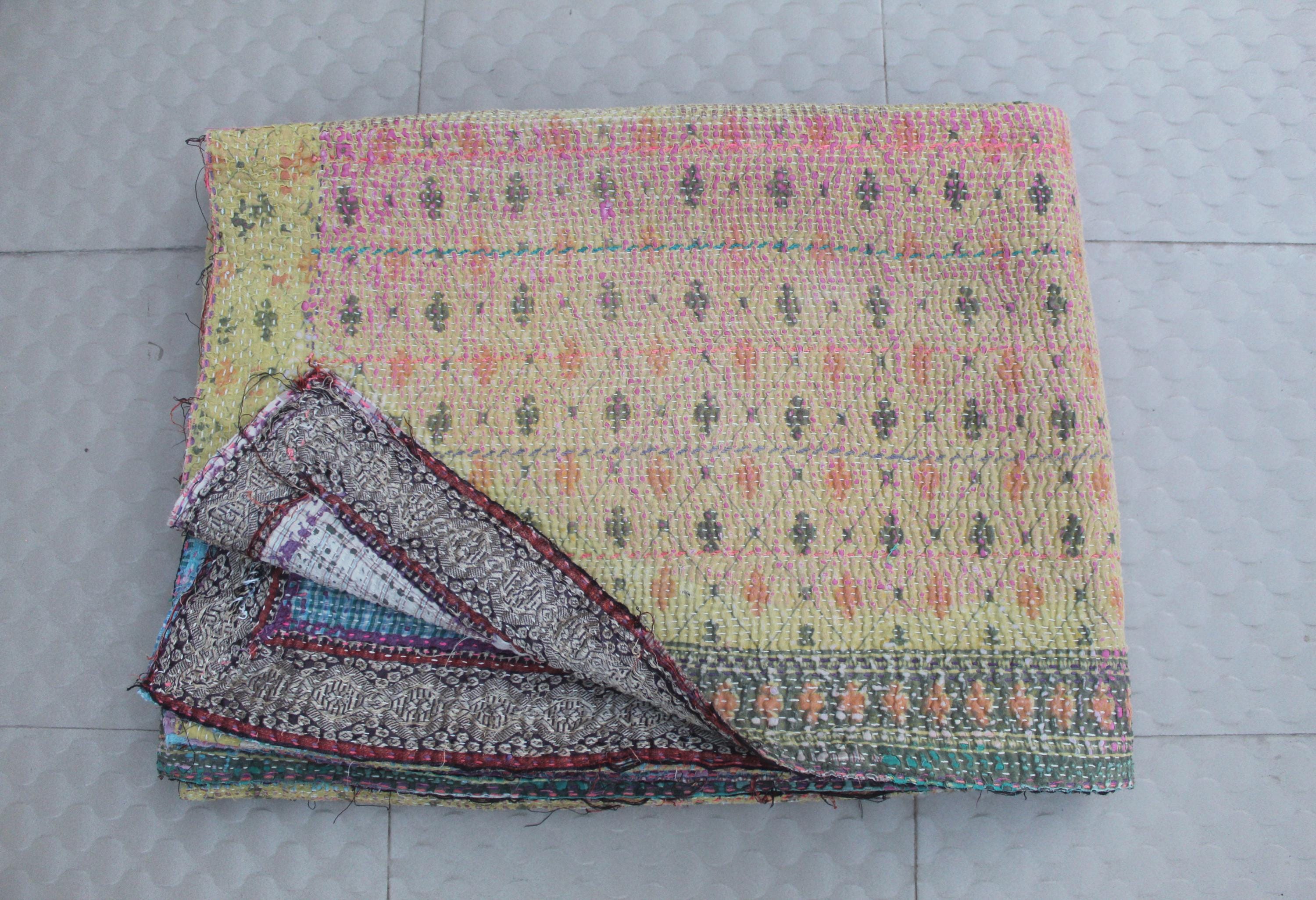 カンタキルト　ヴィンテージ Vintage kantha quilt - Etsy 日本