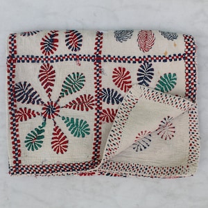 Nakshi Kantha Baby Quilt, Handmade Vintage Quilt, Indian Kantha Quilt, Antique Kantha Bedspread, Quilt, Organic Cotton Quilt, New Year Gift