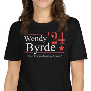 Wendy Byrde '24 ~ Unisex T-shirt met korte mouwen